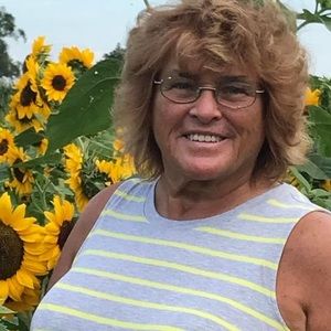 Meet your Posher, Claudetta